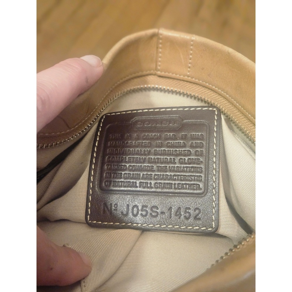 Vintage Coach 1452 Soho Soft Brown Leather Shoulder Bag + FREE Bag Charm 🎁 - Picture 12 of 14